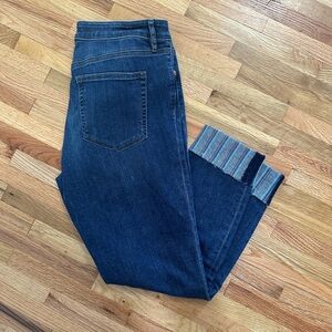 💕LOFT💕 Skinny Crops